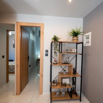 394699964 10230672343130196 3893031723391747175 N